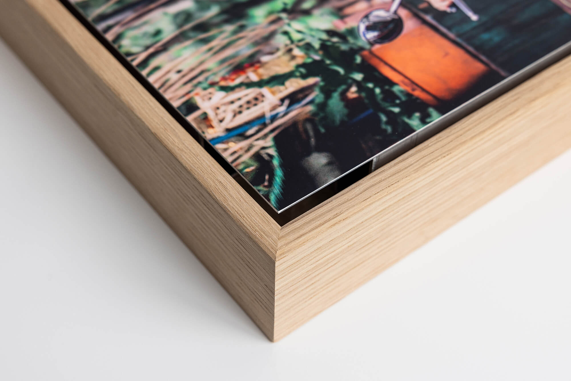 Oak Box framed metal